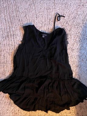 American Eagle Outfitters Black V-Neck Ruffle Hem Camisole